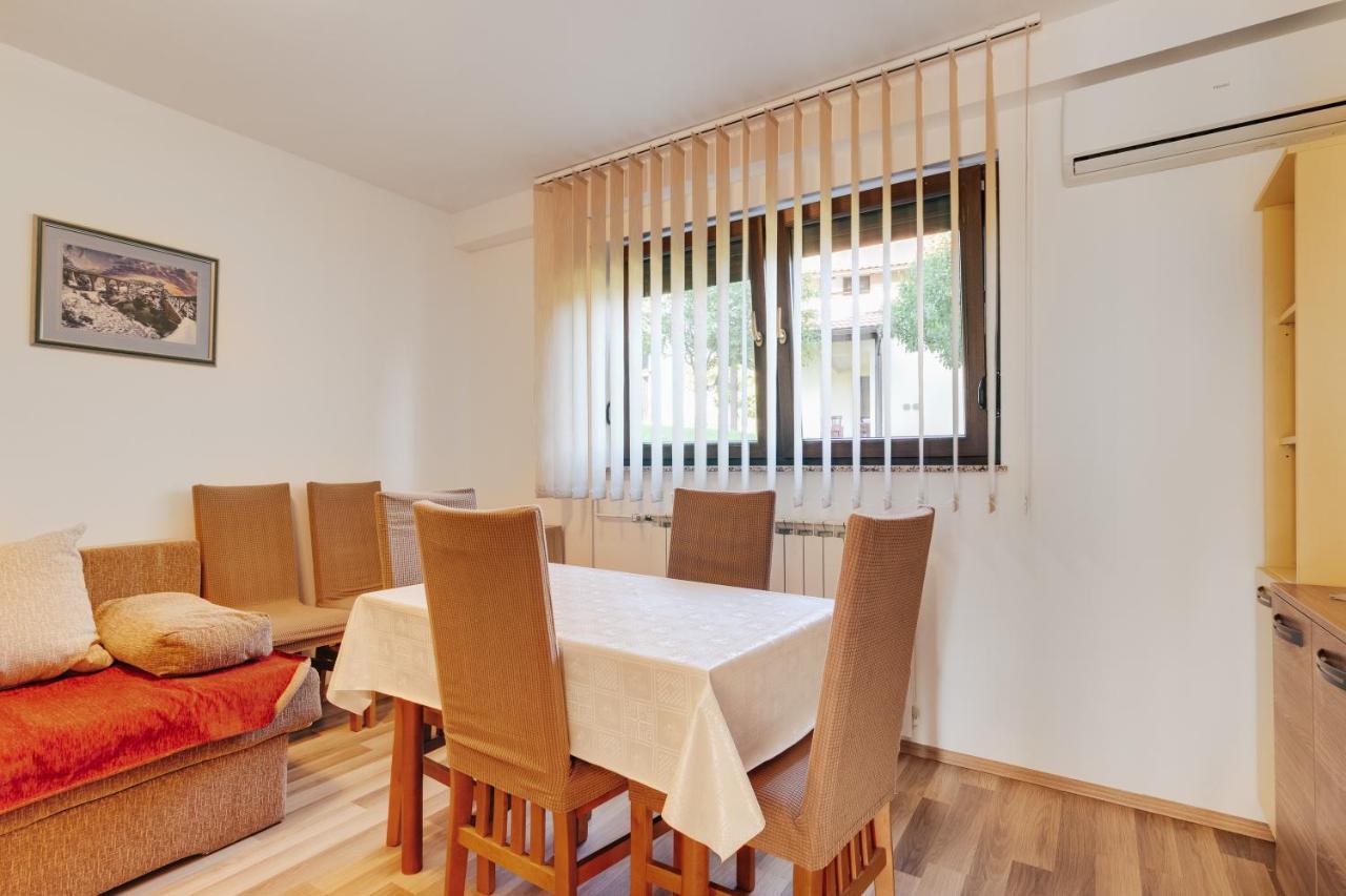Apartment Lucija