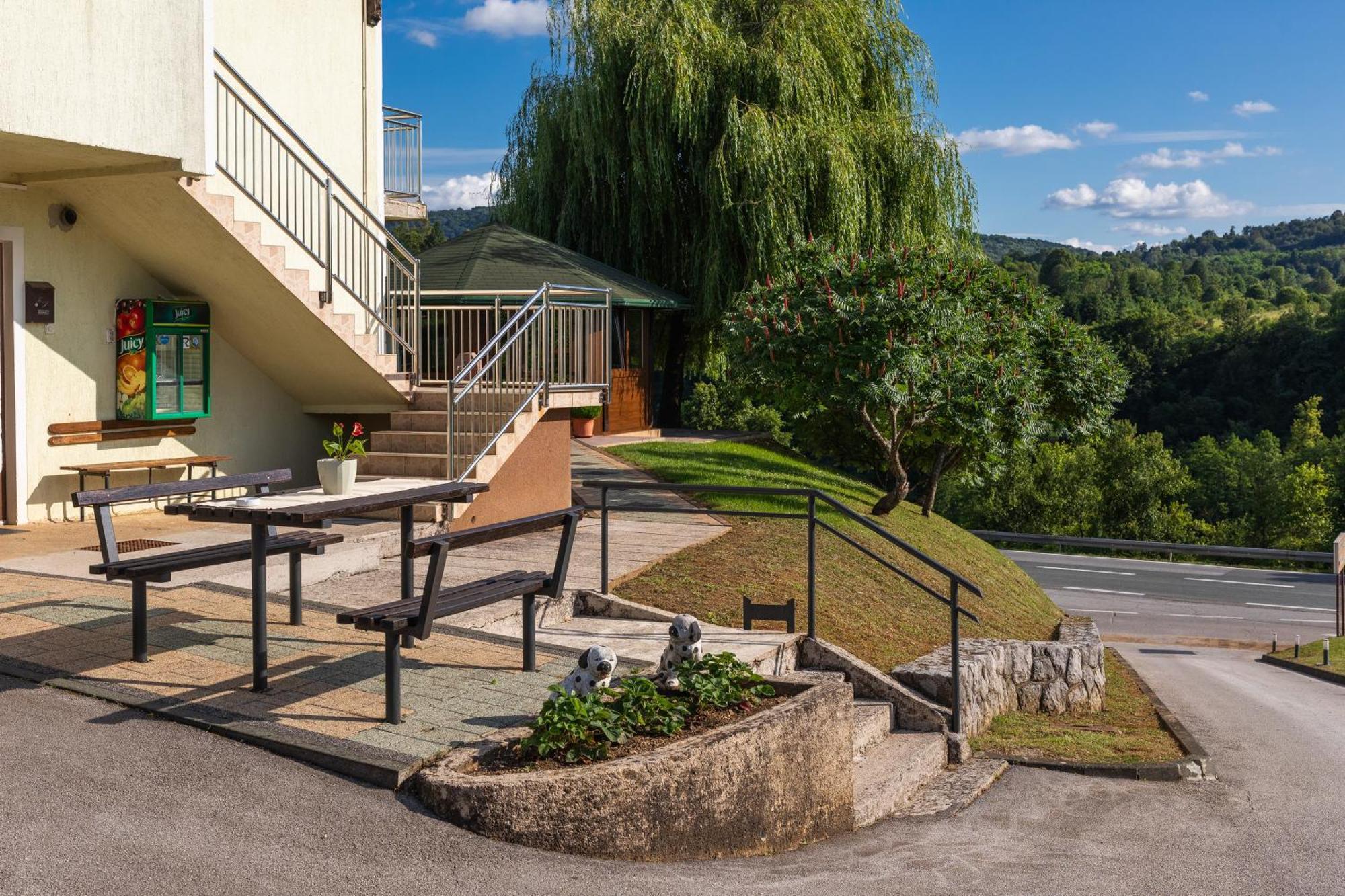 Lucija Apartment Slunj